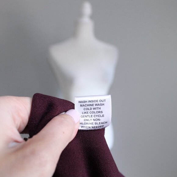 NWT Elle Burgundy Textured Bell Sleeve Blazer Jacket Sz XS - Picture 4 of 8